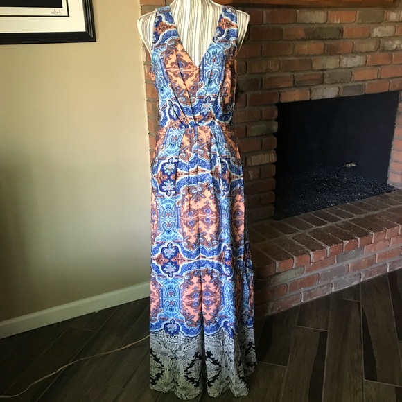 Anthropologie Dresses & Skirts - Anthropologie Maeve Medallion Cut Silk Maxi Dress